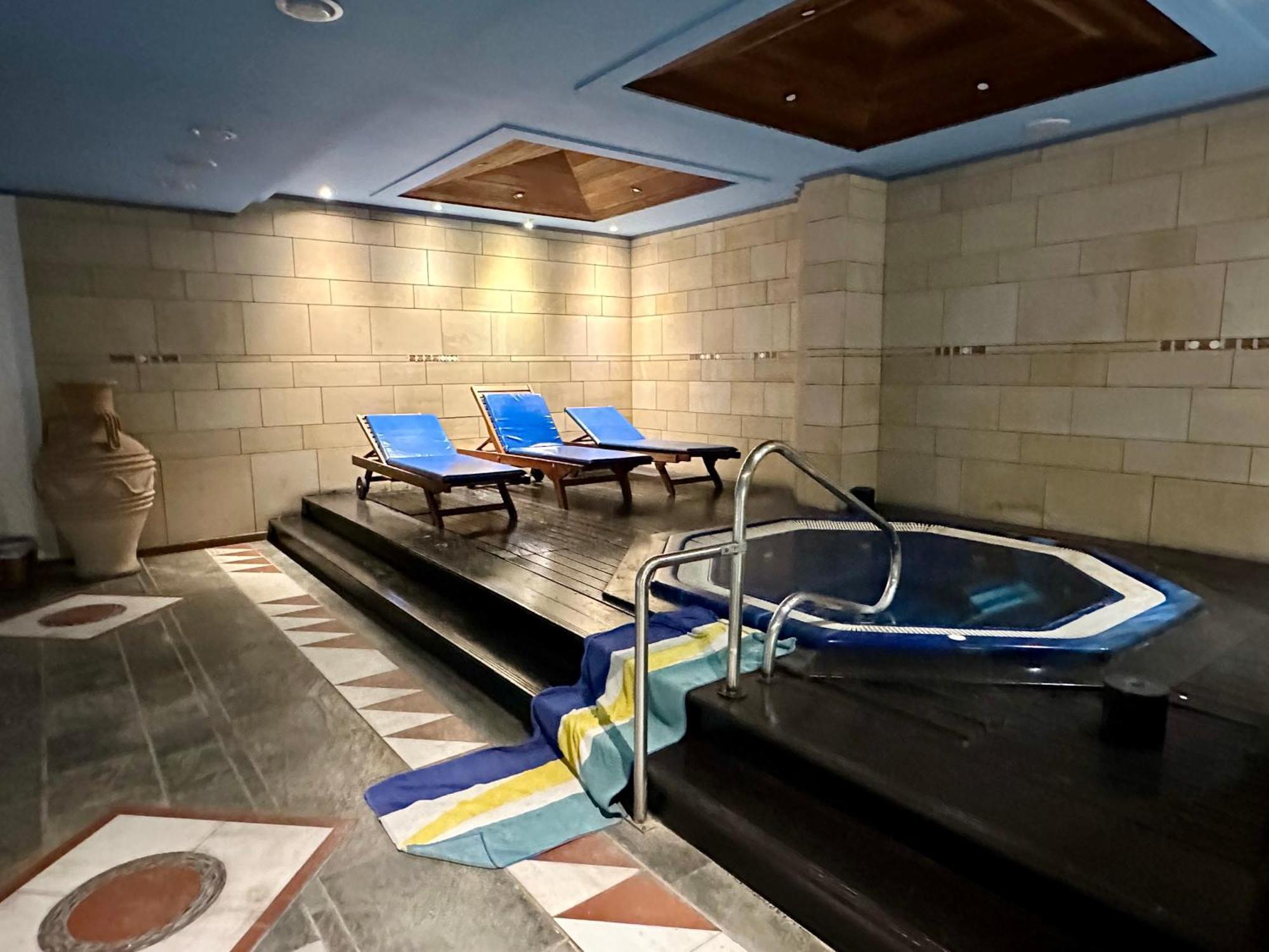 Hotel Complex House Near The Beach 파포스 외부 사진